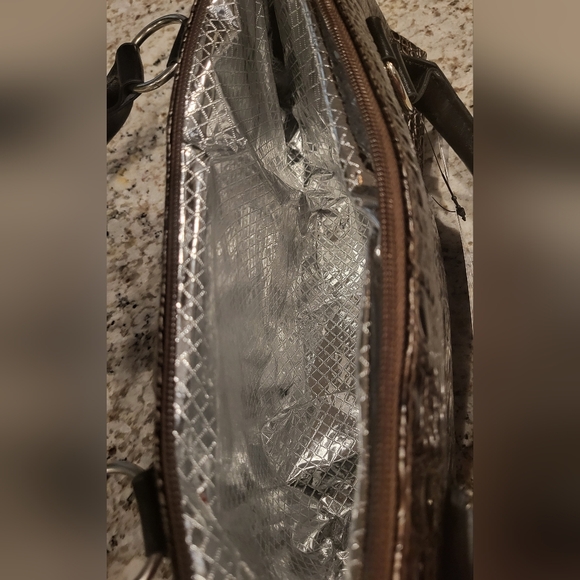 Insulated Wine Clutch With Opener. Concerts Or Picnics Brown Snakeskin Pattern - Picture 4 of 6